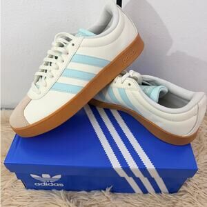 Adidas Samba OG Womens 6.5 White Blue Gum Sole NIB